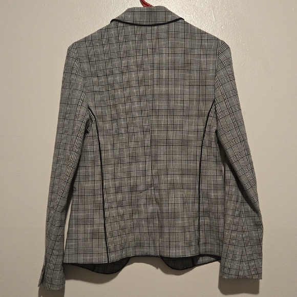 Banana Republic Gray Plaid Blazer - Picture 5 of 5